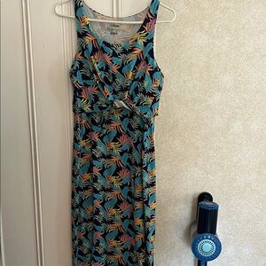 Pact Organic Colorful Leaf Print Midi Dress. Size S
